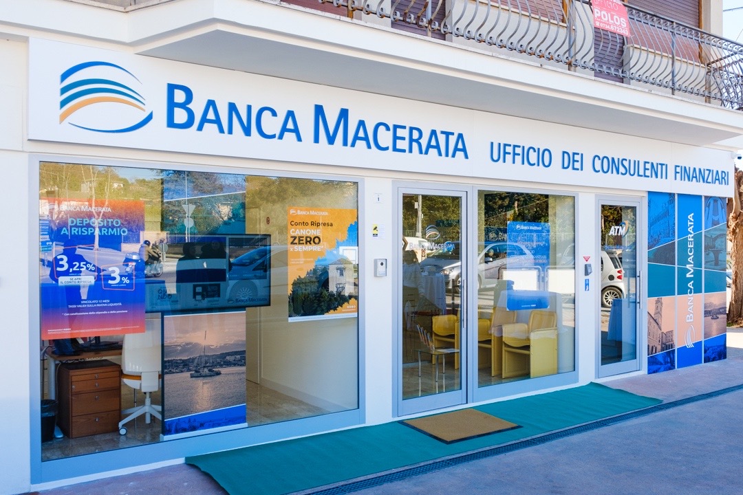 A Piane di Montegiorgio l'apertura del settimo Punto Consulenza di Banca Macerata | Banca Macerata 3