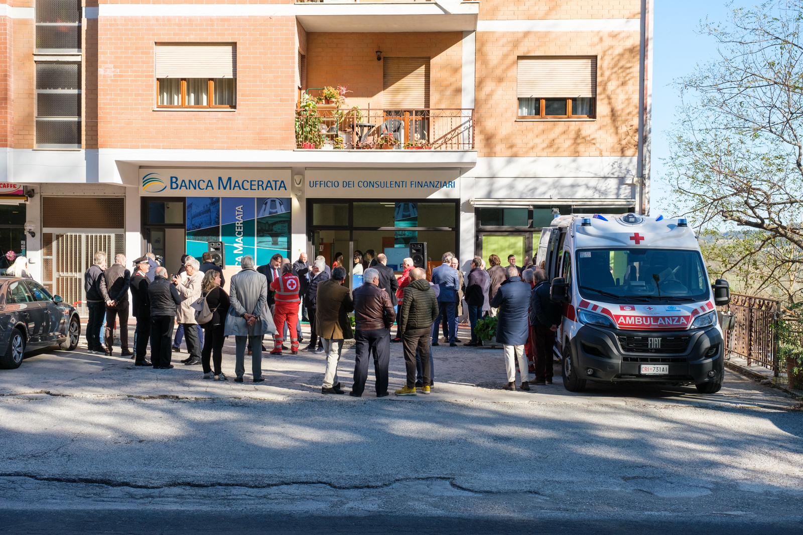 Banca Macerata arriva anche a Sarnano | Banca Macerata 3