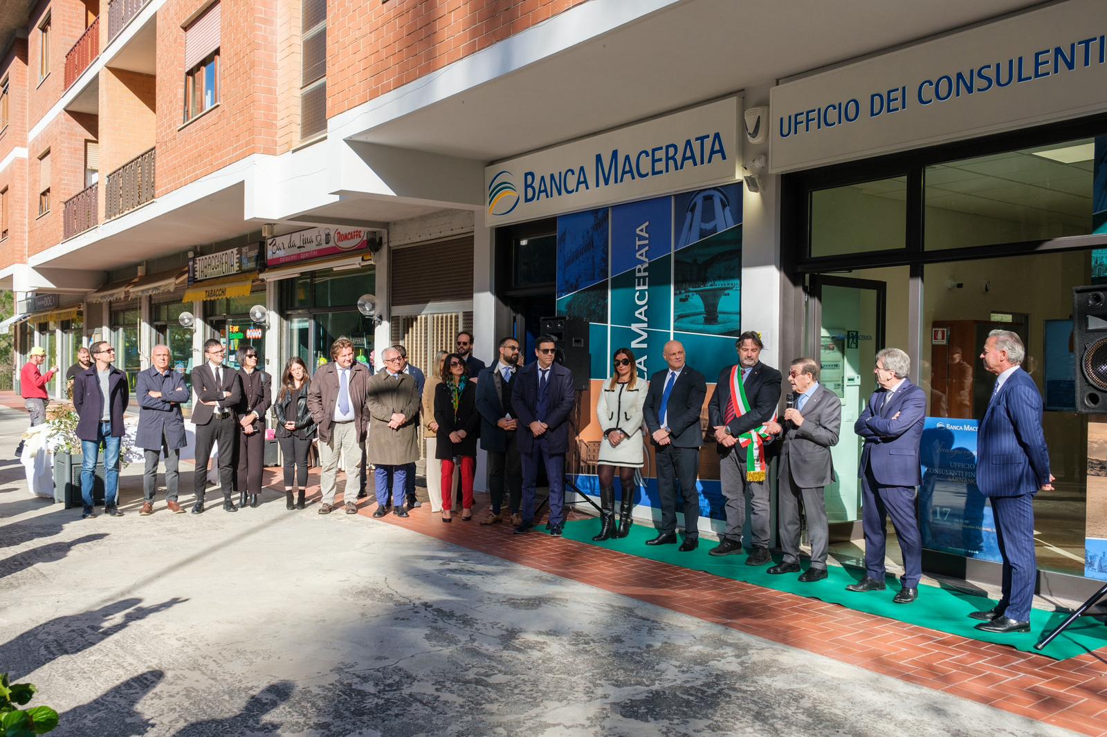 Banca Macerata arriva anche a Sarnano | Banca Macerata 6