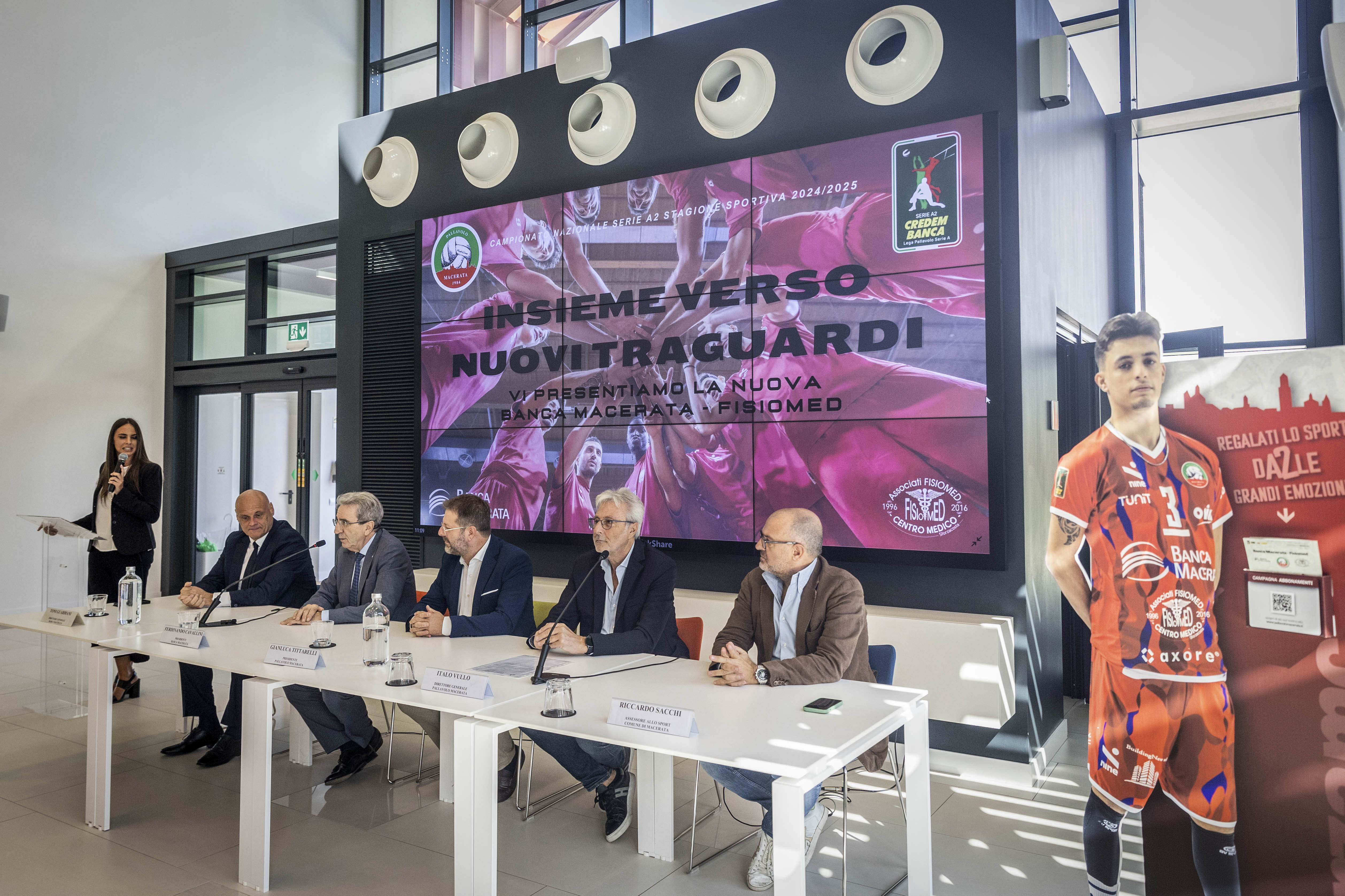 Presentata la nuova Banca Macerata-Fisiomed: pronti per l'esordio in Serie A2 | Banca Macerata 4