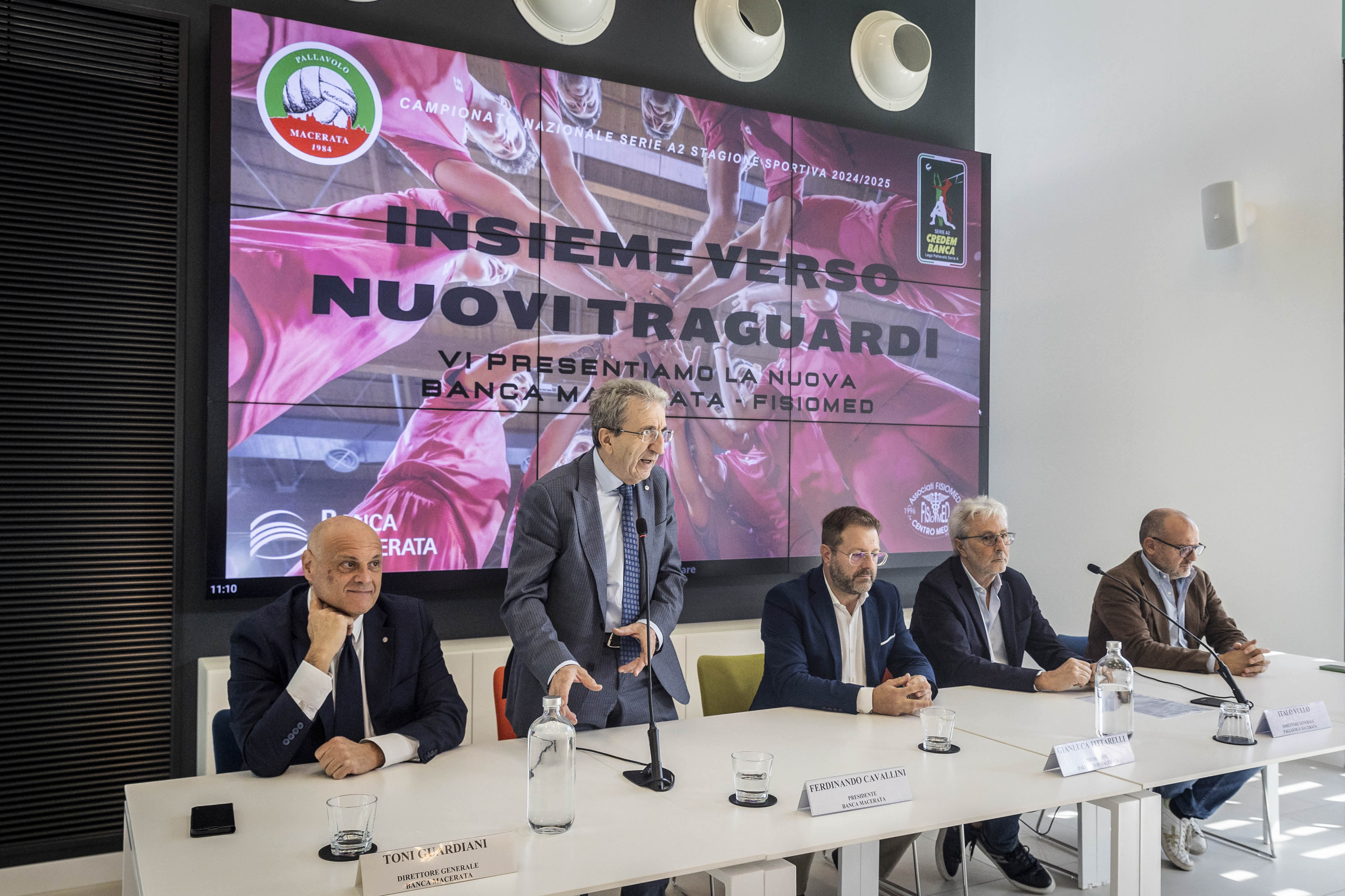 Presentata la nuova Banca Macerata-Fisiomed: pronti per l'esordio in Serie A2 | Banca Macerata 5