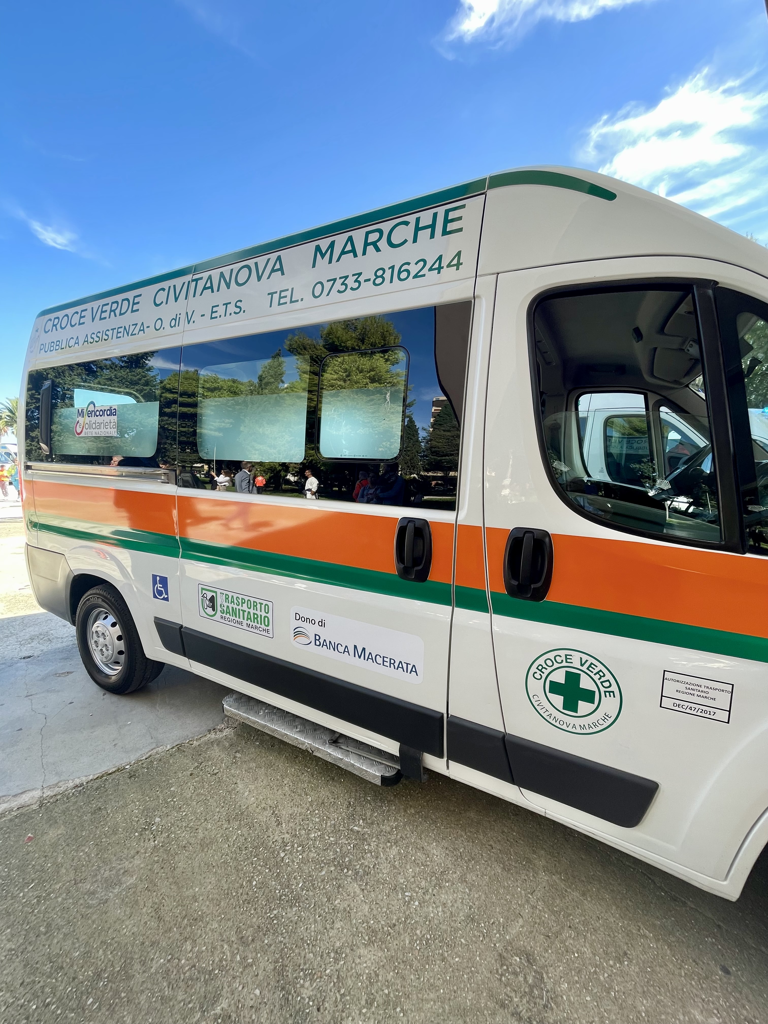 Ufficializzata la donazione di due mezzi alla Croce Verde di Civitanova Marche | Banca Macerata 10